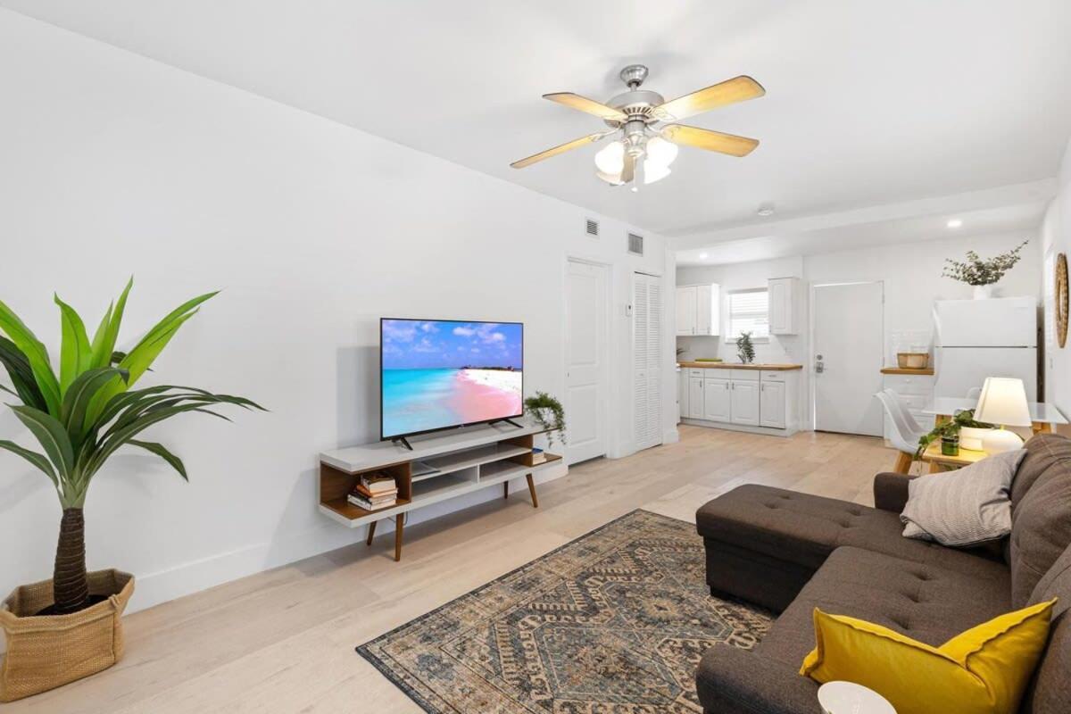 Dreamy 1-Bedroom Apt Walking Distance To Las Olas Fort Lauderdale Eksteriør bilde